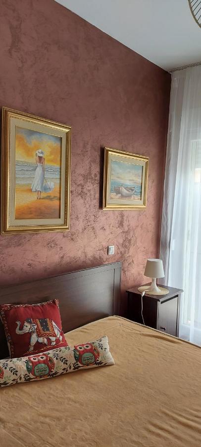 Roses Leilighet Peraía Eksteriør bilde